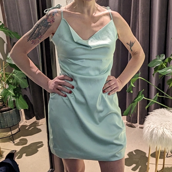 Wilfred Only Ruched Mini Slip Dress Cowl Neck Satin Side Drawstring Mint Sz M - Picture 11 of 13